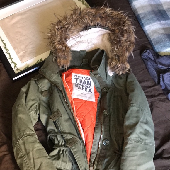 Jackets & Blazers - Beautiful khaki army Parka jacket